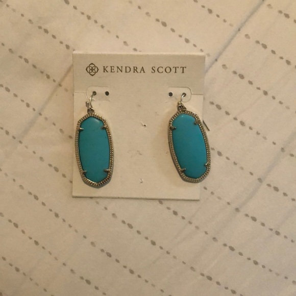 Kendra Scott Jewelry - Kendra Scott Turquoise & Gold Elle Earrings Kendra Scott Jewelry - Kendra Scott Turquoise & Gold Elle Earrings
